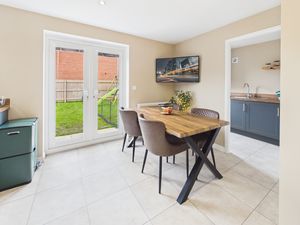 Dining Area- click for photo gallery